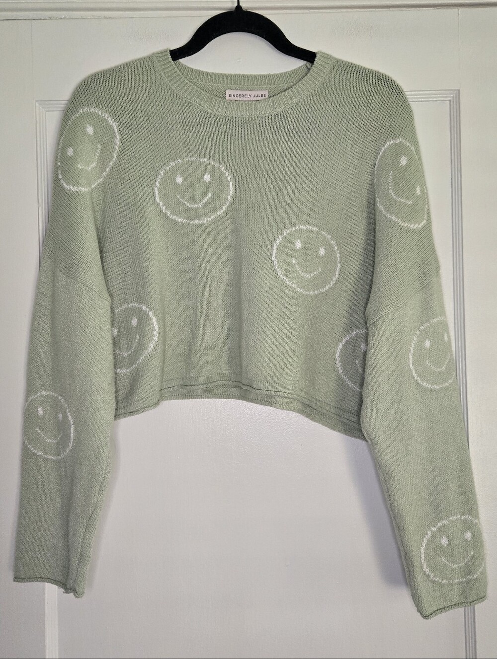 Sincerely Jules Cropped Green Knit Sweater with Smiley Faces Women's Medium